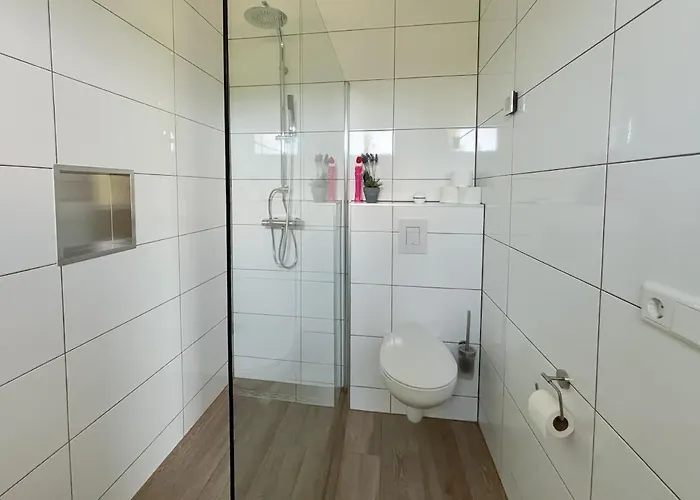 Huize Henk 엠스트